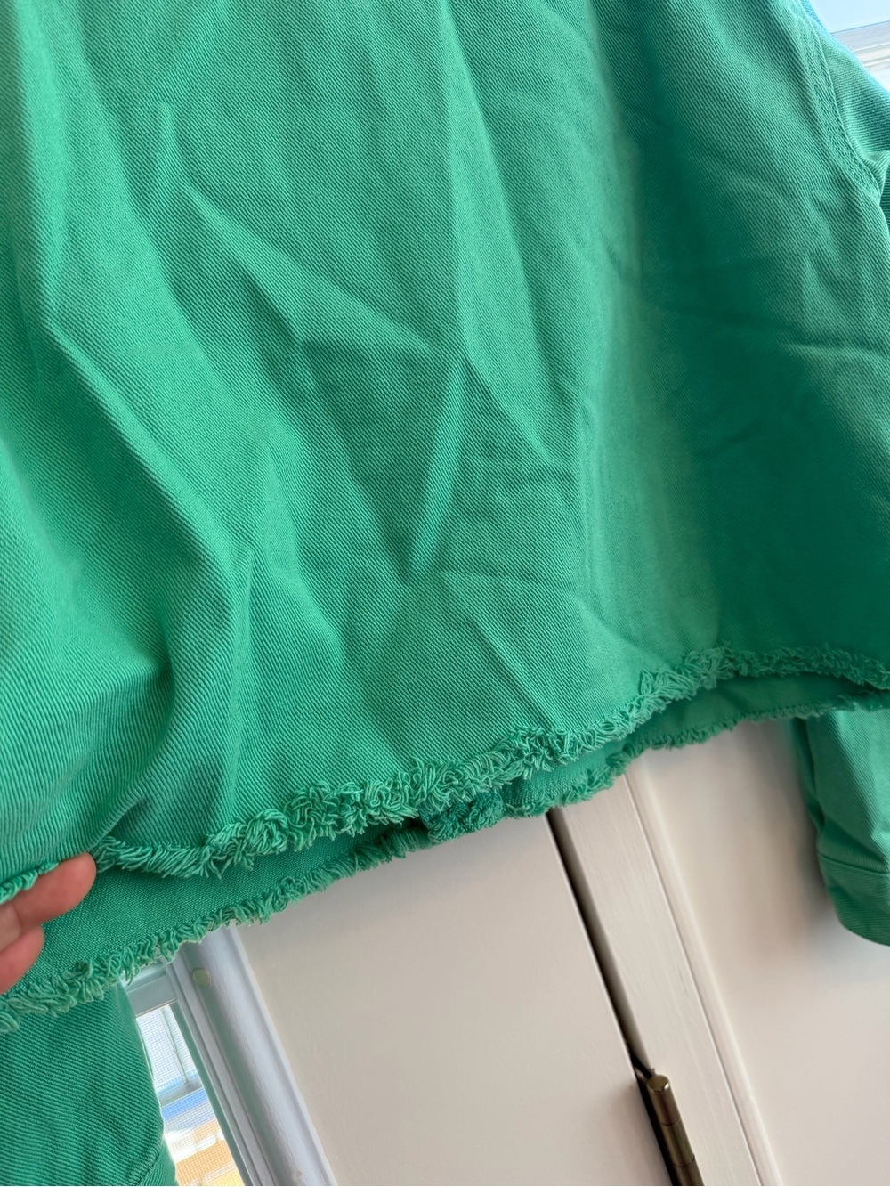 Steve Madden Women’s Small Green Cropped Cotton Jacket Raw Hem Button Front - Picture 6 of 13